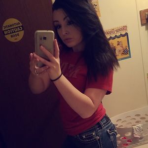 Meet your Posher, Casey